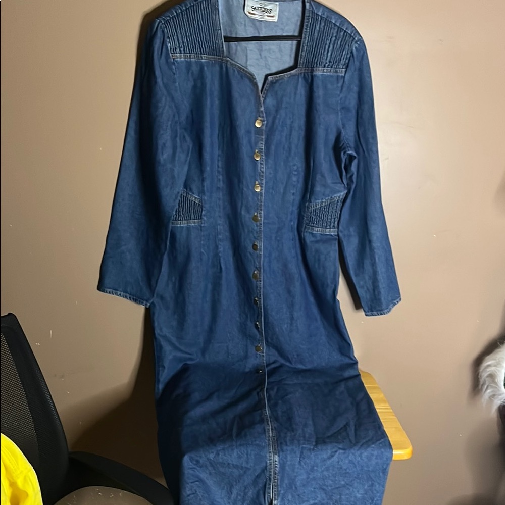 😄Vintage 70’s maxi jean dress full length button down